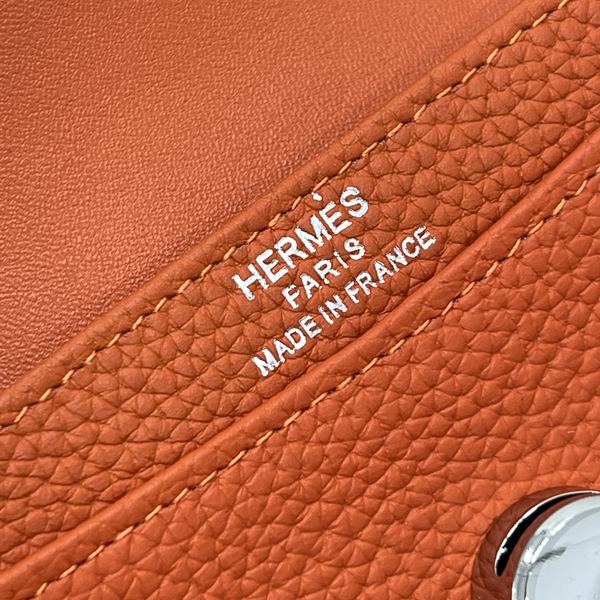 エルメス財布コピー着用イメージ